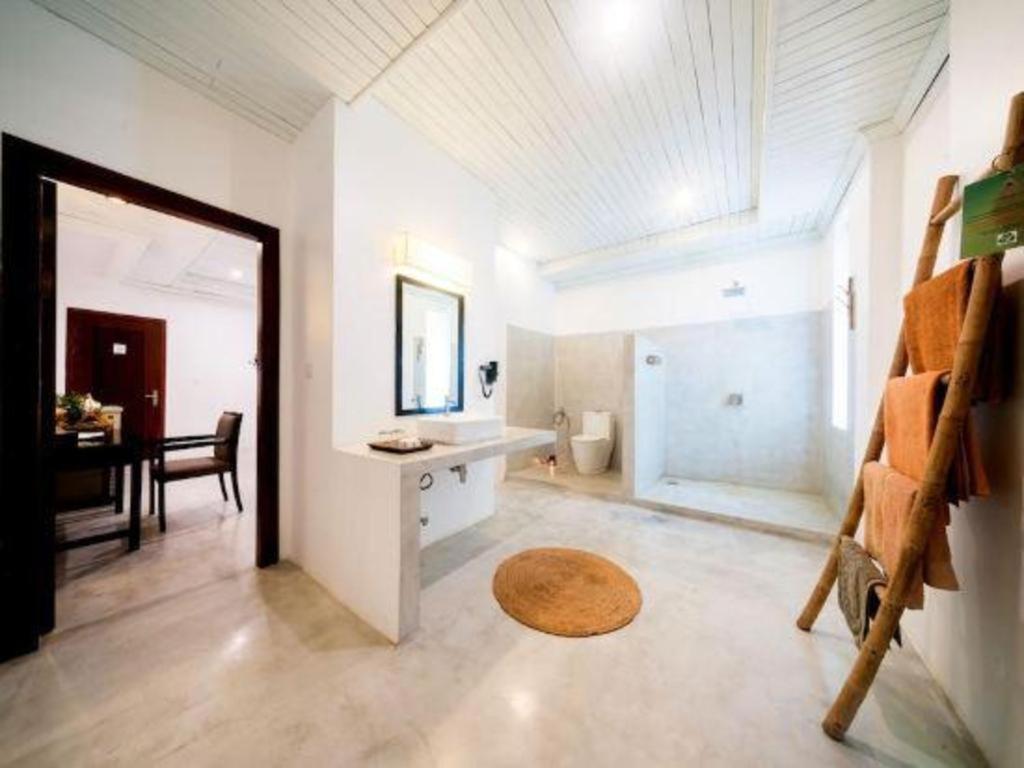 La Residence Blanc D' Angkor Сіємреап Екстер'єр фото